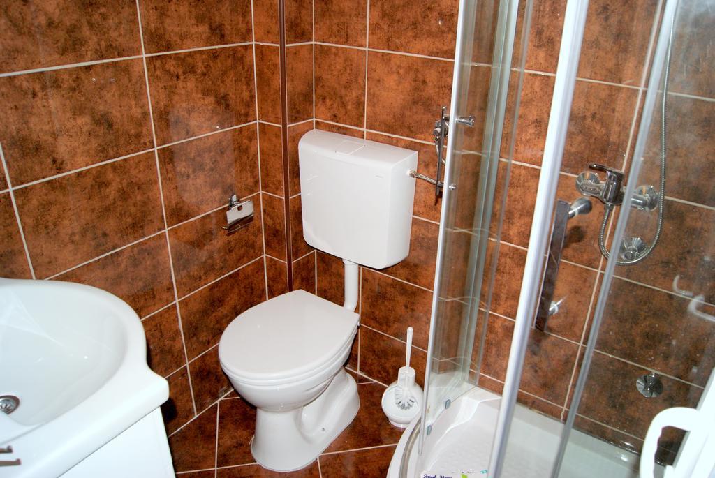 Guesthouse Vila Smilja Podgorica Zewnętrze zdjęcie